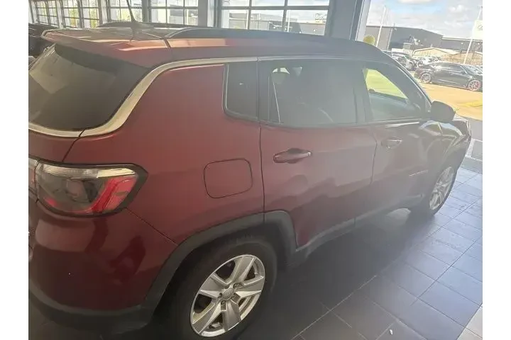 $18420 : Jeep Compass 2022 Latitude 4 image 6