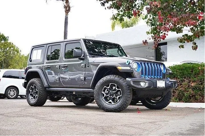 $31747 : Jeep Wrangler Unlimited 2021 image 2