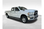 $29736 : Ram 2500 2019 4x4 Tradesman thumbnail