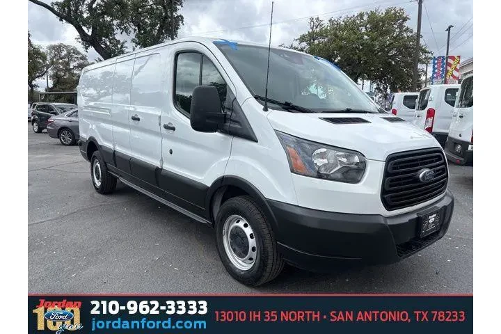 $23998 : Ford Transit 2019 250 3dr LW image 1