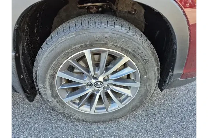 $27425 : Toyota Highlander Hybrid 201 image 8