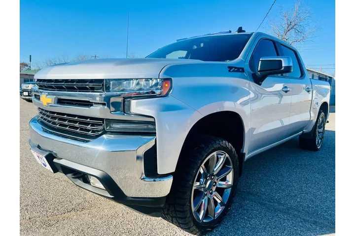 $29995 : 2021 Silverado 1500 LT Crew C image 3