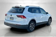 $14995 : Volkswagen Tiguan 2022 S 4dr thumbnail