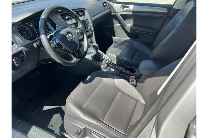 $9900 : 2015 Golf TSI SE image 9