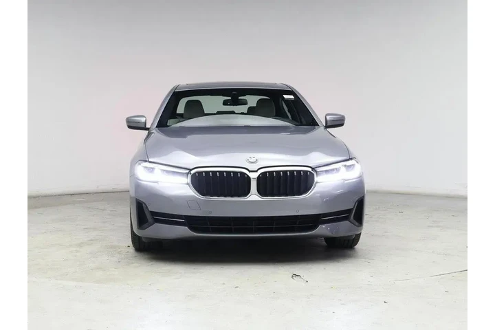 $27998 : BMW 5 Series 2023 530i 4dr S image 5