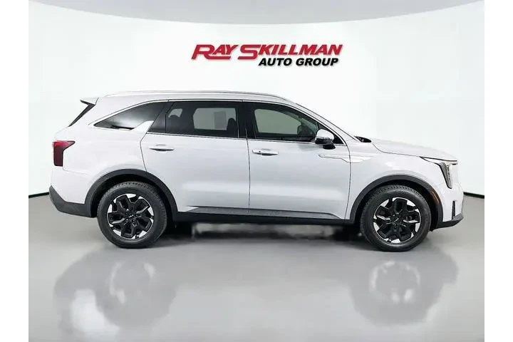 $35975 : Kia Sorento 2025 S 4dr SUV image 5