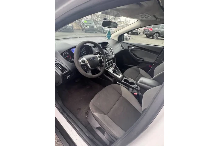 $5495 : 2013 Focus SE image 5