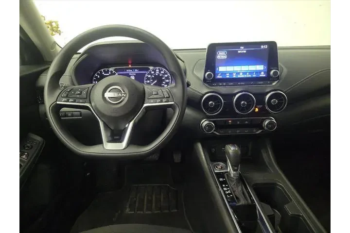 $20998 : Nissan Sentra 2025 SV 4dr Se image 10