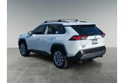 $32806 : Toyota RAV4 2021 Limited 4dr thumbnail