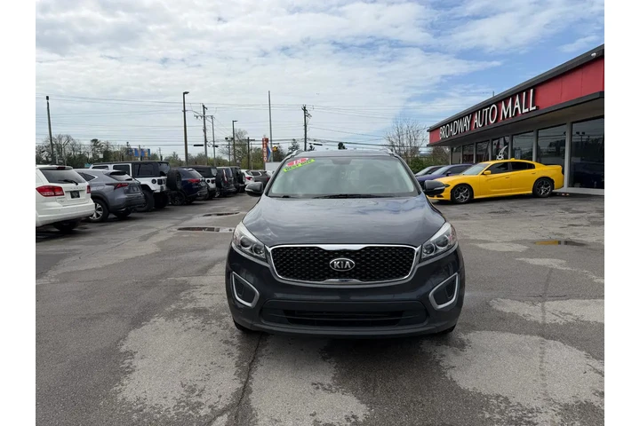 $9450 : 2018 Sorento LX image 7