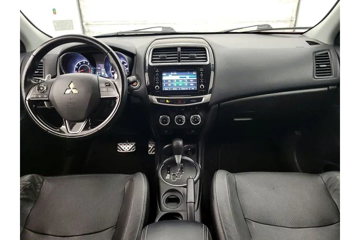 $13998 : Mitsubishi Outlander Sport 2 image 9