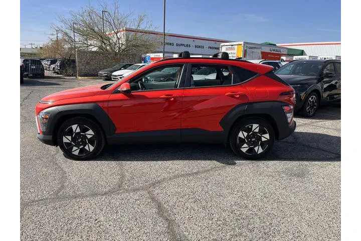 $28429 : Hyundai KONA 2025 SEL 4dr Cr image 4