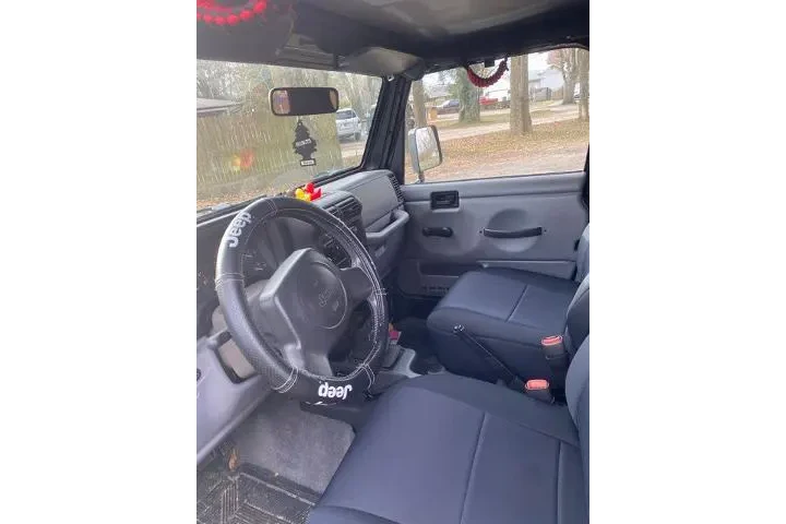 $6995 : Jeep Wrangler 1998 2dr SE 4W image 9