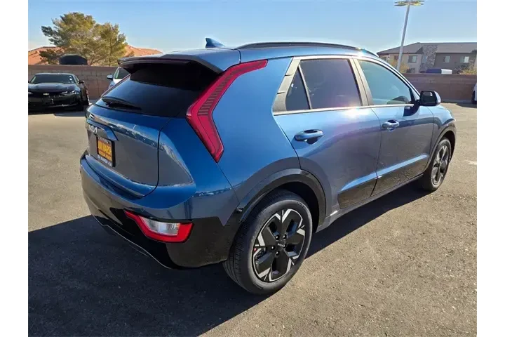 $24988 : Kia Niro EV 2025 Wind 4dr Cr image 4