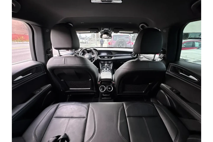 $19395 : Alfa Romeo Stelvio 2022 AWD image 9