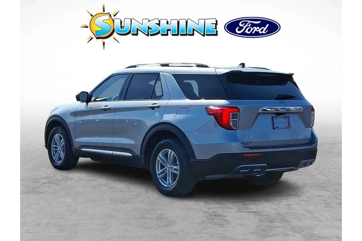 $29500 : Ford Explorer 2022 AWD XLT 4 image 4