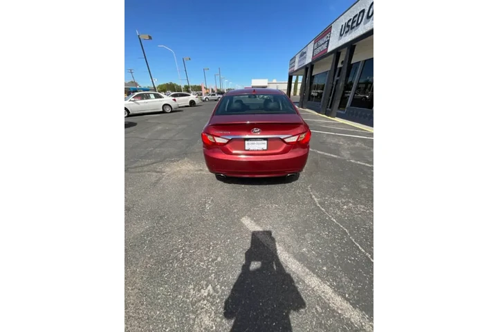 2013 Sonata SE image 5