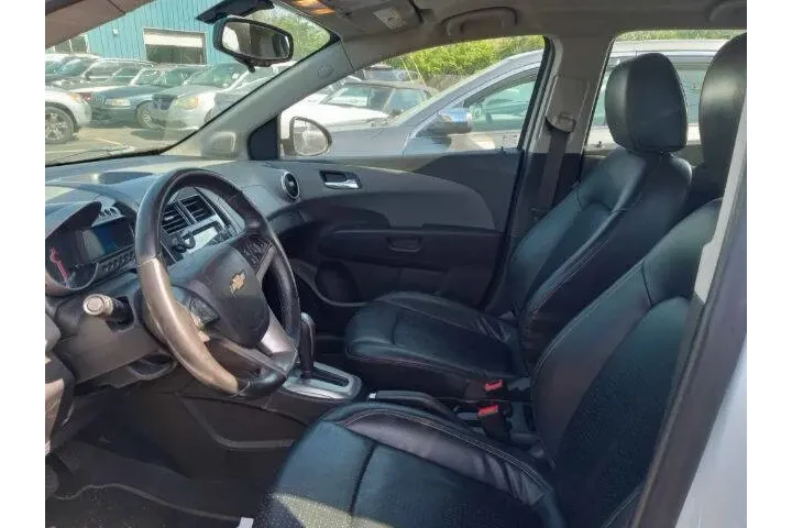 $8990 : 2016 Sonic LTZ Auto image 6