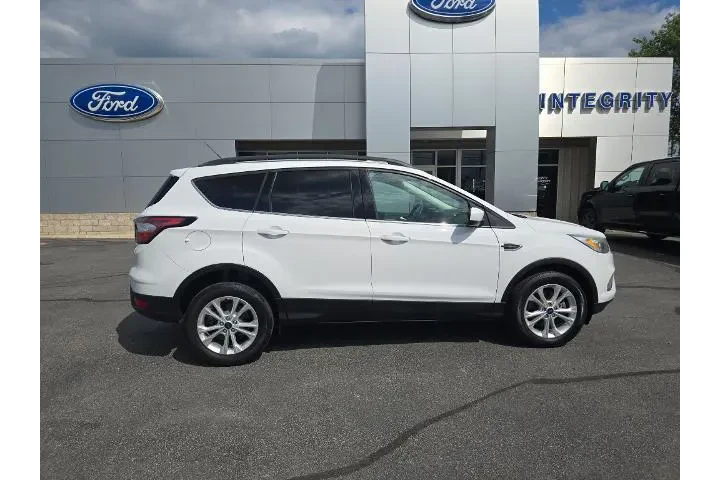 $14995 : Ford Escape 2017 AWD SE 4dr image 5