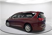 $15325 : Pre-Owned 2019 Pacifica Touri thumbnail