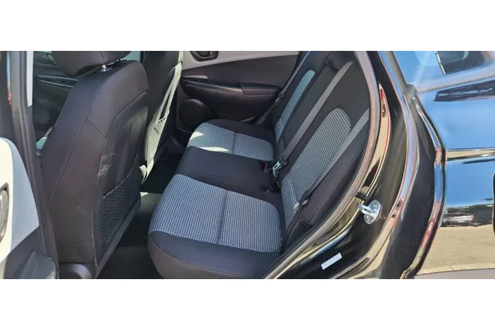 $12990 : 2020 Kona SE image 10