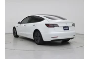 $26998 : Tesla Model 3 2023 4dr Sedan thumbnail