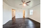 $3200 : Homes with Self-Guided Tours thumbnail