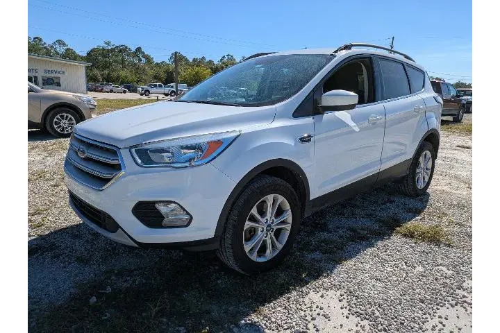 $12884 : Ford Escape 2018 AWD SE 4dr image 8