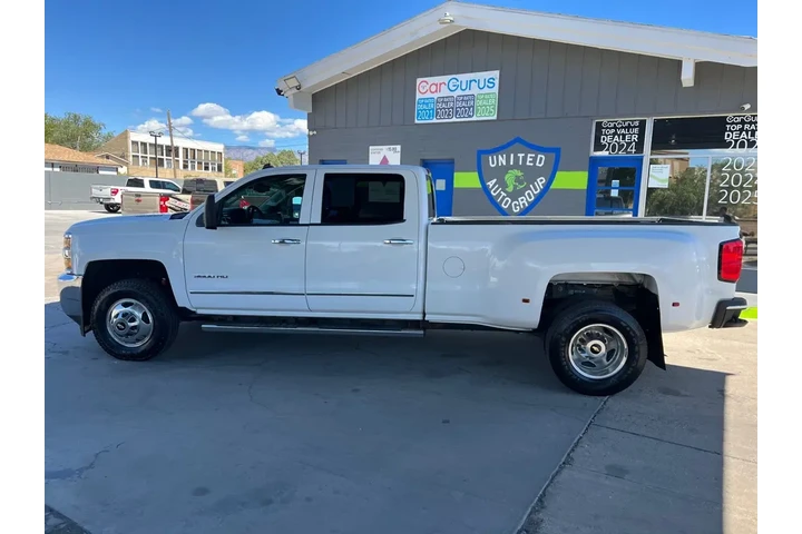 2015 Silverado 3500HD LTZ Cre image 8