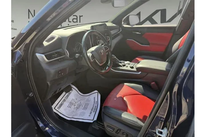 $34490 : Toyota Highlander 2022 AWD X image 10