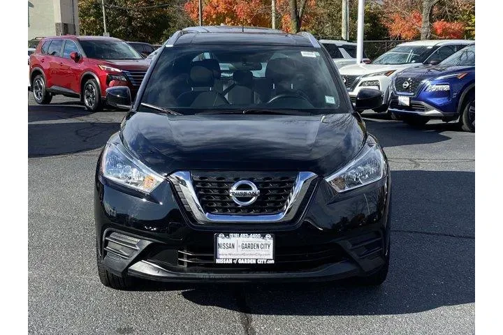 Nissan Kicks 2019 SV 4dr Cro image 2