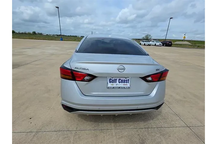 $26991 : Nissan Altima 2024 2.5 SV 4d image 8