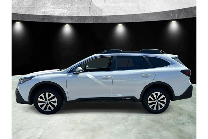 $24755 : Subaru Outback 2022 AWD Prem image 5