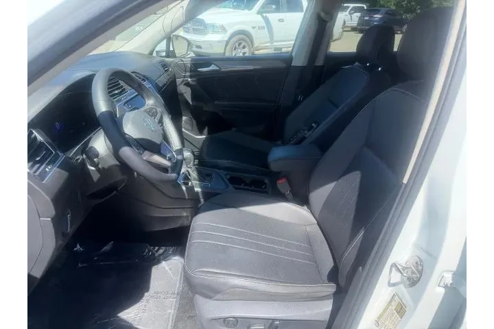 $22500 : Volkswagen Tiguan 2022 SE 4d image 10
