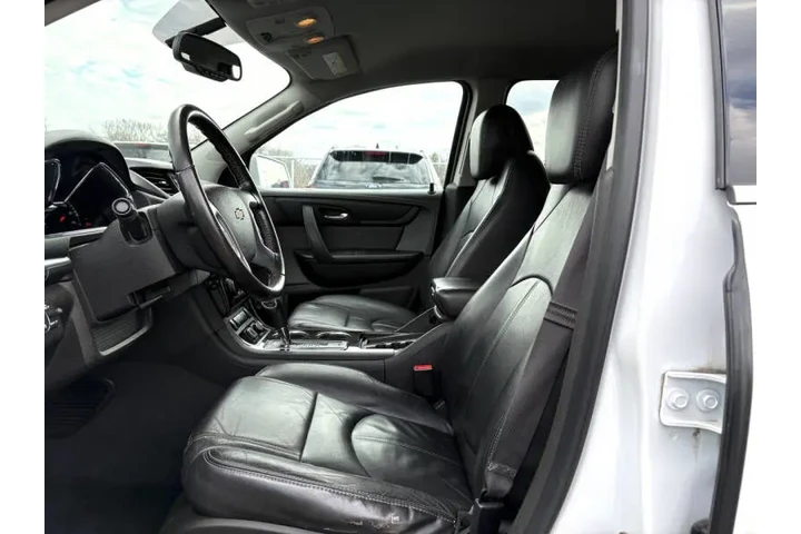 $6999 : 2016 Traverse LT image 10