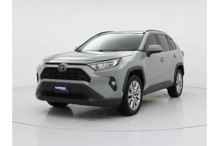 $25998 : Toyota RAV4 2019 XLE Premium image 4
