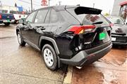 $32588 : 2024 RAV4 LE thumbnail