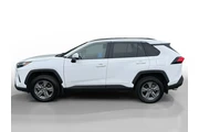 $26303 : Toyota RAV4 2024 XLE 4dr SUV thumbnail