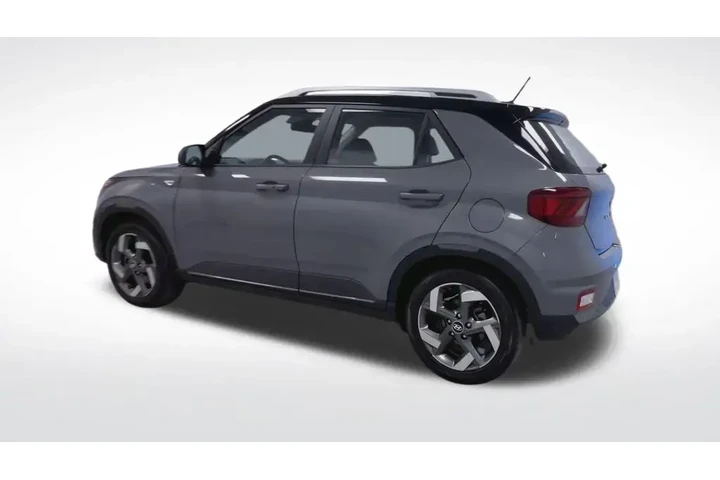 $19995 : Hyundai VENUE 2023 Limited 4 image 6