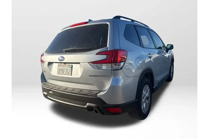 $13655 : Subaru Forester 2020 AWD Bas image 4