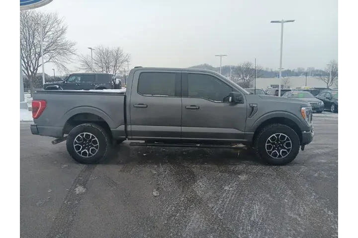 $39990 : Ford F-150 2023 4x4 XLT 4dr image 3