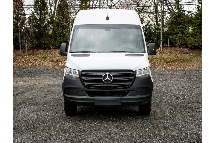 $20995 : Mercedes-Benz Sprinter 2021 image 2