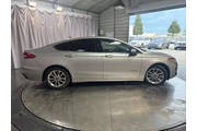 $9465 : Ford Fusion Hybrid 2019 SE 4 thumbnail
