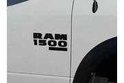 $31778 : Ram 1500 Classic 2023 4x4 SL thumbnail