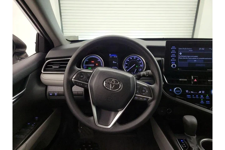 $25998 : Toyota Camry Hybrid 2022 LE image 10