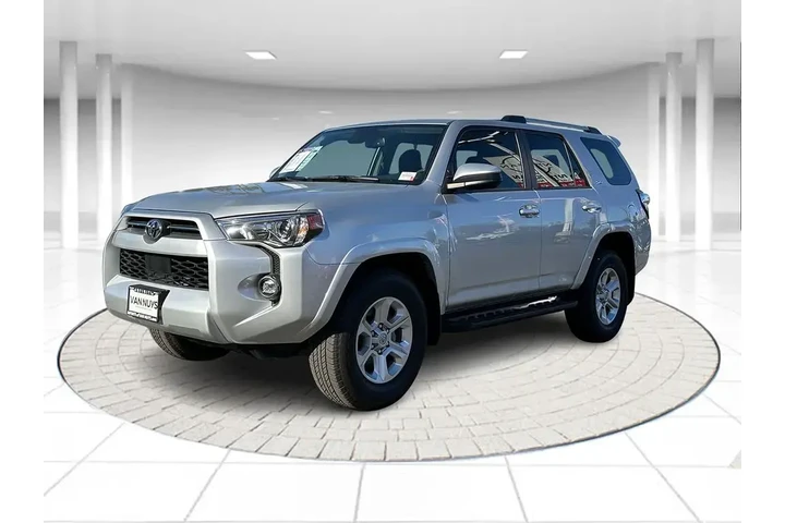 $36995 : Toyota 4Runner 2023 4x2 SR5 image 1