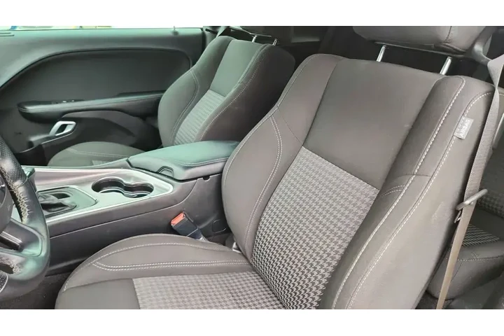 $22772 : Dodge Challenger 2021 SXT 2d image 10