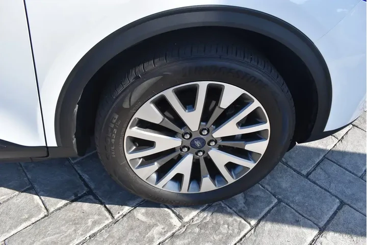 $25990 : Ford Escape 2022 AWD Titaniu image 4