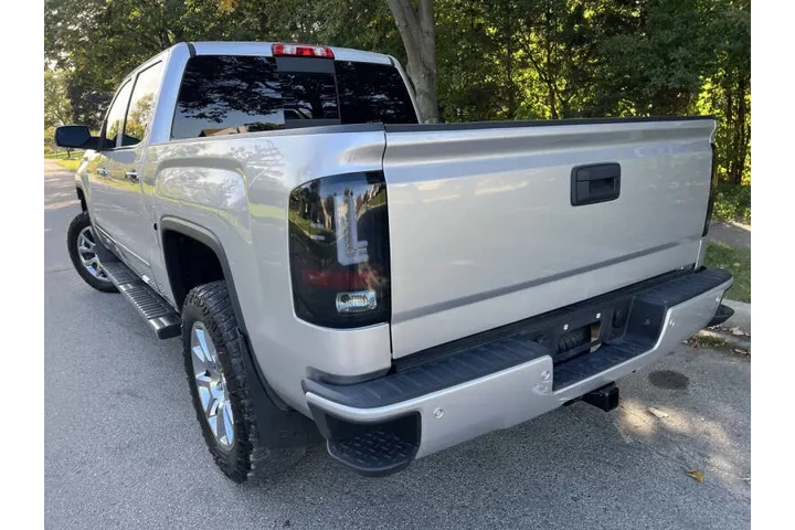 $24497 : 2018 GMC Sierra 1500 Denali image 5