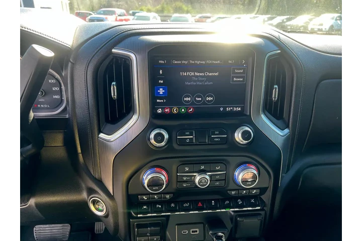 $39900 : GMC Sierra 1500 2019 4x4 Den image 8